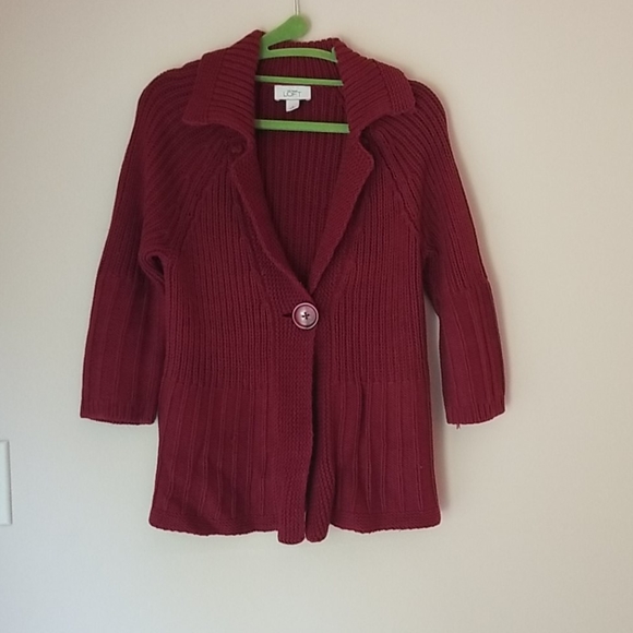 Sweater - Picture 1 of 7